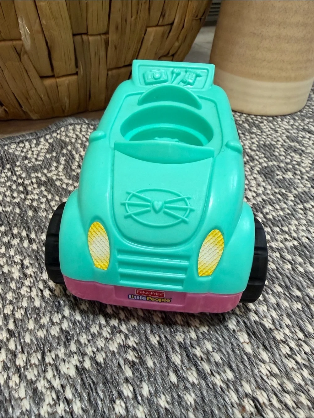 VTG Y2K Fisher-Price Teal & Pink Little People Toy Car Makes Sounds